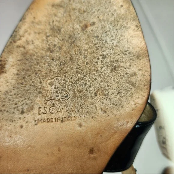 Escada Black and‎ White Patent Leather  Women's Heels Size 7 - Picture 10 of 11